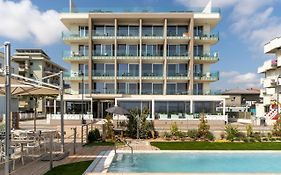Hotel Savini Igea Marina
